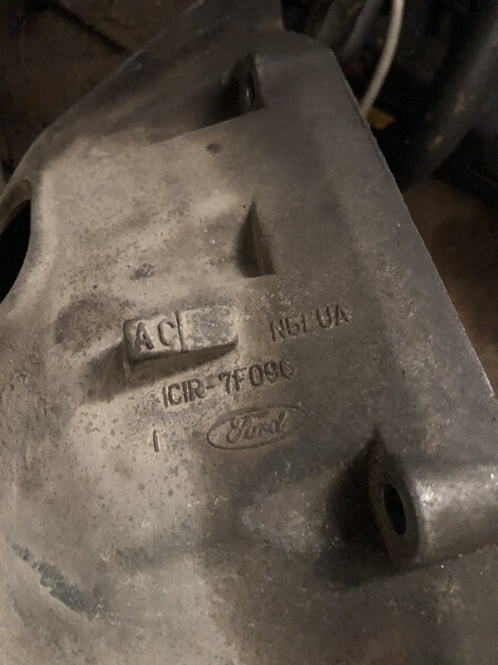 Кулиса (головка) кпп Ford Transit  2003 універсал 2.0 Дизель 