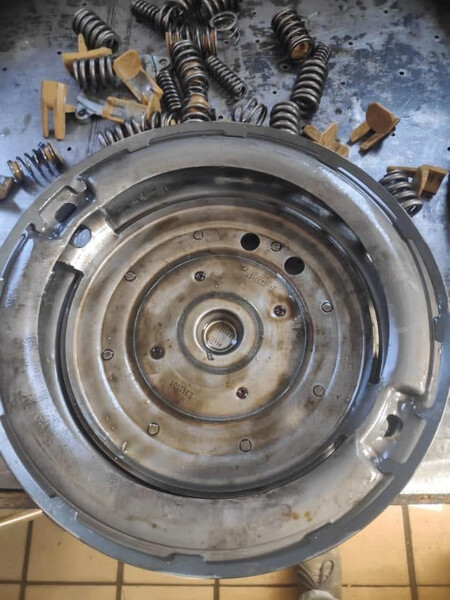 Демпферный маховик Ford Kuga mk 1 2011 г.  Николаев