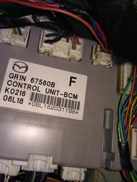 Блок комфорта gr1n 67560b Mazda 6  2007 2.0 Бензин Умань