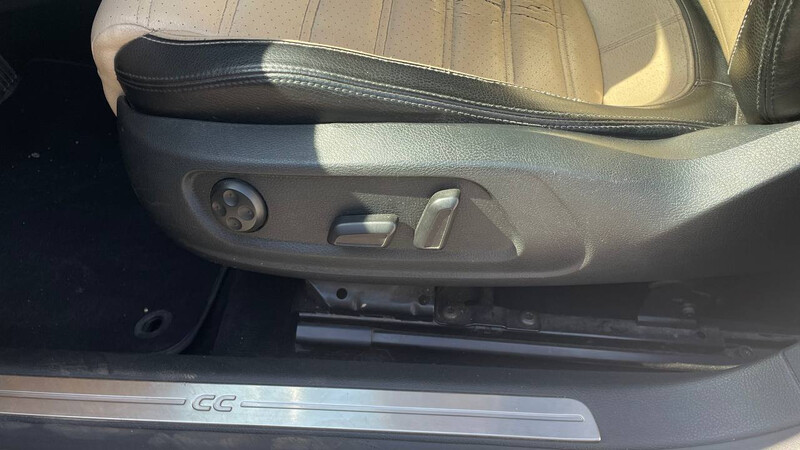 Водительское сиденье Volkswagen Passat CC  2012 2.0 Бензин Васильков