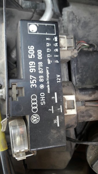 Блок управління вентилятором Volkswagen Sharan 1 1998 2.0 Бензин 