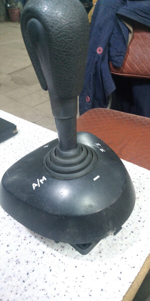 Кулиса переключения КПП Renault Trafic 2 2011 г.  2.0 л дизель Винница