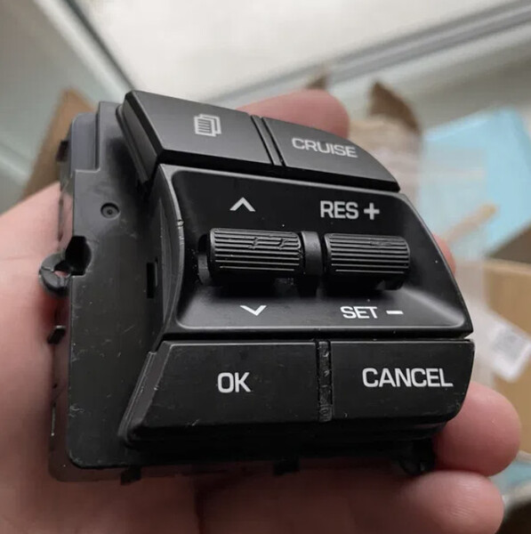 Кнопка круіз контроля Hyundai Sonata lf 2015 