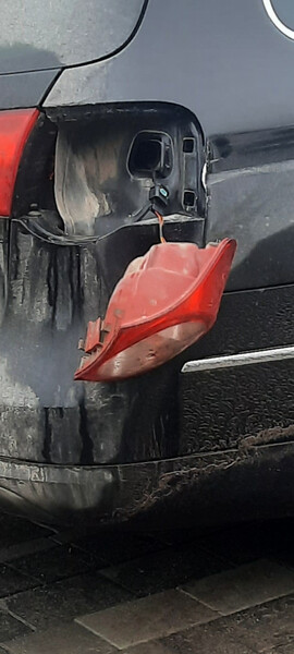 Задній правий фонар Volkswagen Passat Б 6 2009 універсал 1.4 Бензин Кременець