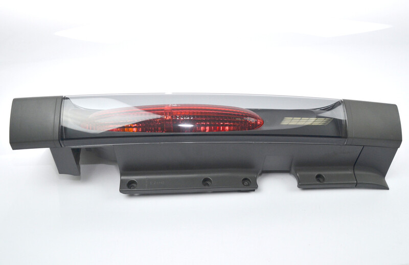 Ліхтар задній лівий Opel Vivaro хетчбек 2006 р.  1.9 л дизель Одеса