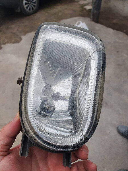 Протитуманні фари Nissan Almera N16  2005 хетчбек 1.8 Бензин 