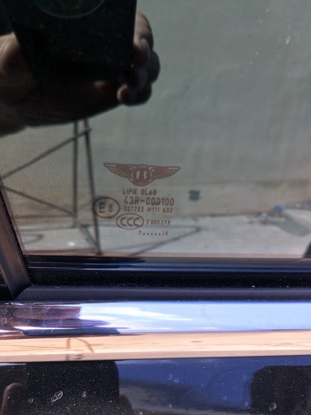 Стекло двери задней правой Bentley Continental  2008 6.0 Бензин Одесса
