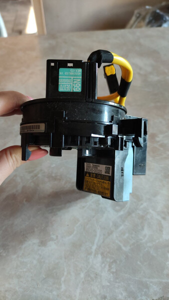 Шлейф руля с датчиком угла поворотов Lexus RX  2013 3.5 Бензин Київ