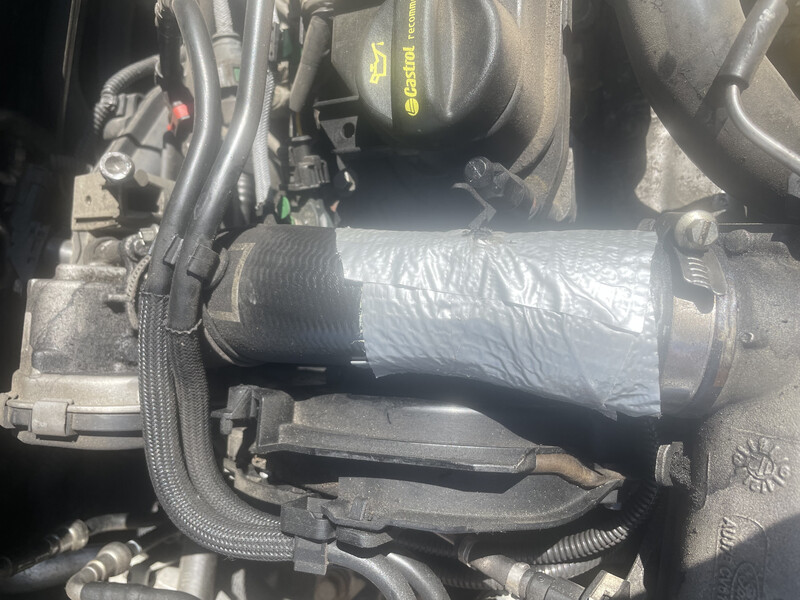 Патрубок интеркулера Ford Focus 3 универсал 2013 г.  1.6 л дизель Луцк