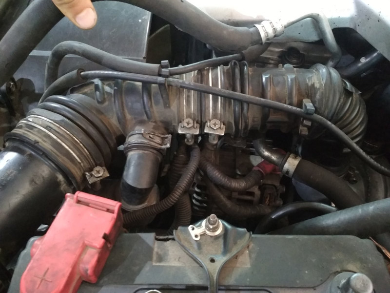 Воздушные патрубки Nissan Patrol Y61  2005 3.0 Дизель Черкассы