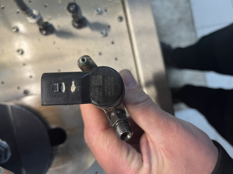 Форсунки Renault Master 2015 г.  2.3 л дизель Бережаны