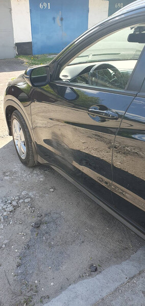 Дверь водительская передняя левая Honda HR-V  2019 1.8 Бензин 