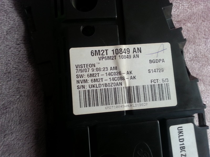 Приборная панель 6M2T 10849AN   Ford Mondeo