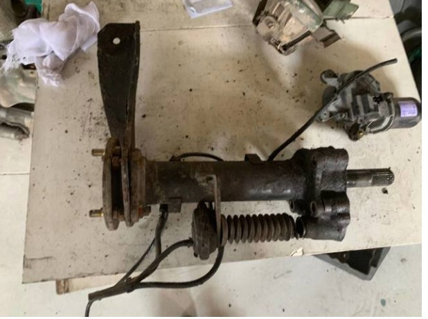 Промвал переднього моста в зборі Mitsubishi Pajero Sport  2000 2.5 Дизель Вараш