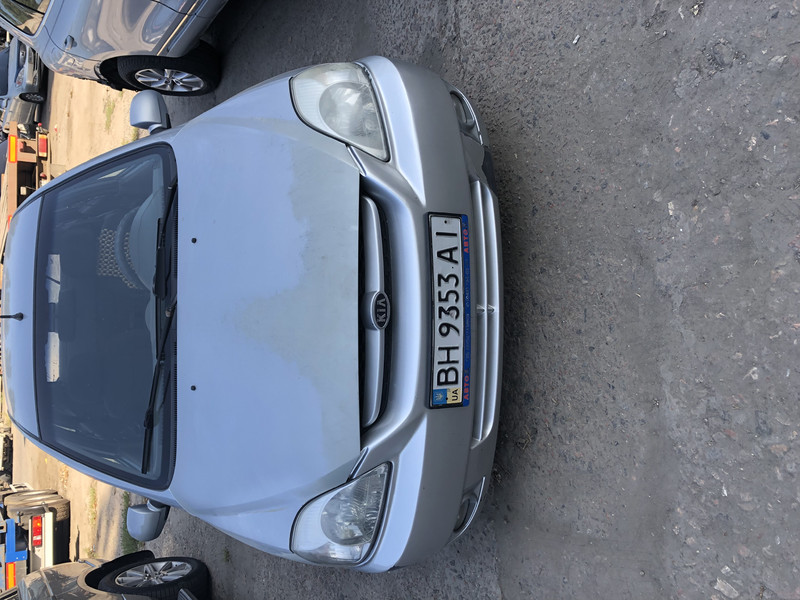 Крышка багажника со стеклом Kia Rio универсал 2005 г.  1.5 л бензин Одесса