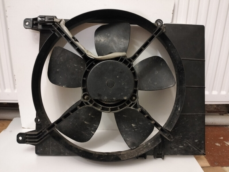 Вентилятор радиатора Daewoo Nubira 2003 г.  1.6 л бензин Одесса