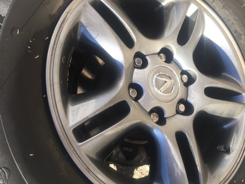Колпачек на дисках Lexus GX  2006 4.7 Бензин Кривой Рог