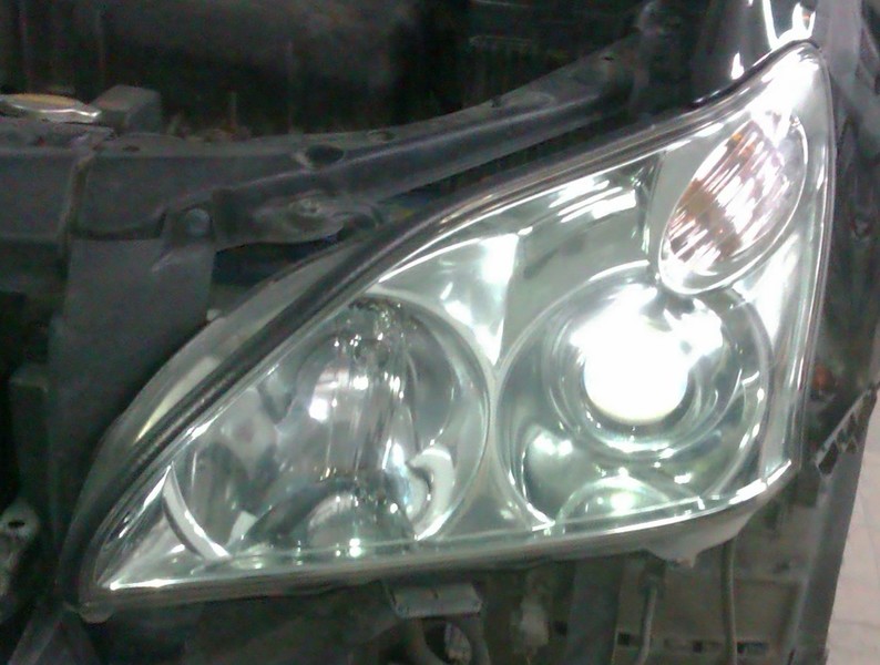 Основная фара в сборе Lexus RX 300 2005 3.0 Бензин Киев
