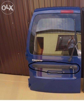 Накладка ручки на заднюю левую распашную дверь Volkswagen Caddy 3  2008 Тернополь