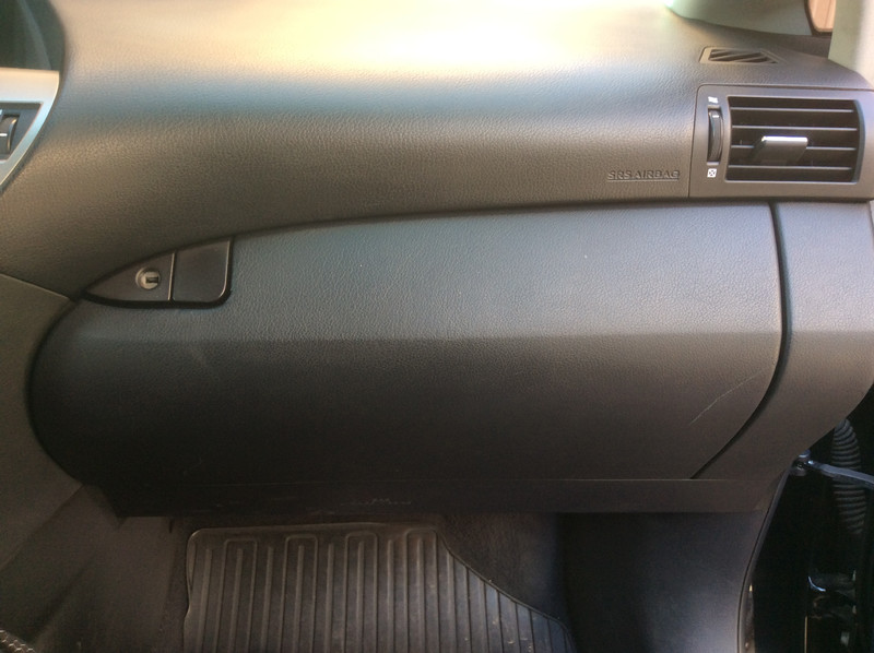 Крышка бардачка Lexus RX  2010 3.5 Бензин Винница