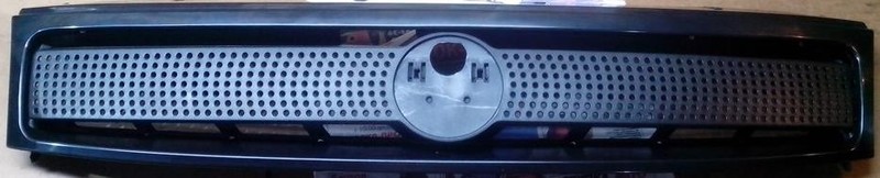 735366762 Решетка радиатора Fiat Albea 735366762 2005 г.  1.2 л бензин Киев