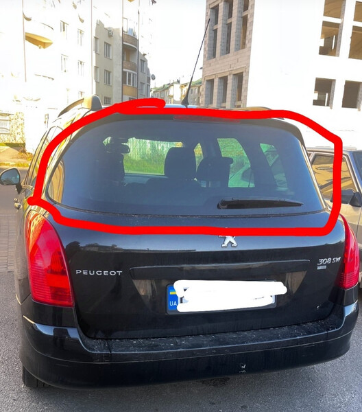Задне вікно Peugeot 308 универсал 2011 г.  1.6 л дизель Стрый