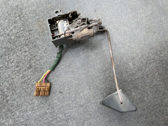 Поплавок бензобака Toyota Carina E  1996 2.2 Бензин 