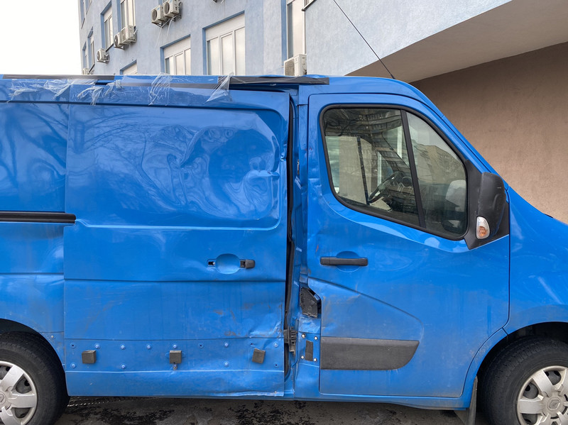 Раздвижная дверь правая Renault Master  2016 2.3 Дизель Киев