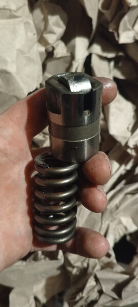 Успокоитель распредвала двигатель к4м Renault Megane 2  2005 универсал 1.6 Бензин Путивль