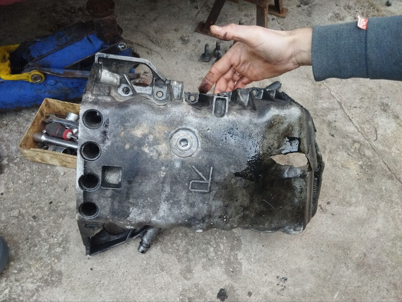 Піддон двигуна Renault Scenic 2 хетчбек 2006 р.  1.9 л дизель Дніпро