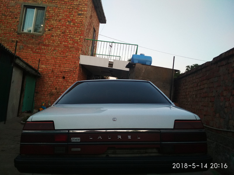 Задняя накладка Nissan Laurel  1981 хэтчбек 2.8 Дизель Одесса