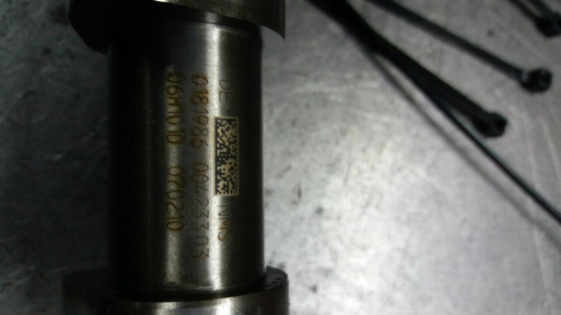 Коленвал Audi A4 B8  2010 2.0 Бензин Коростень