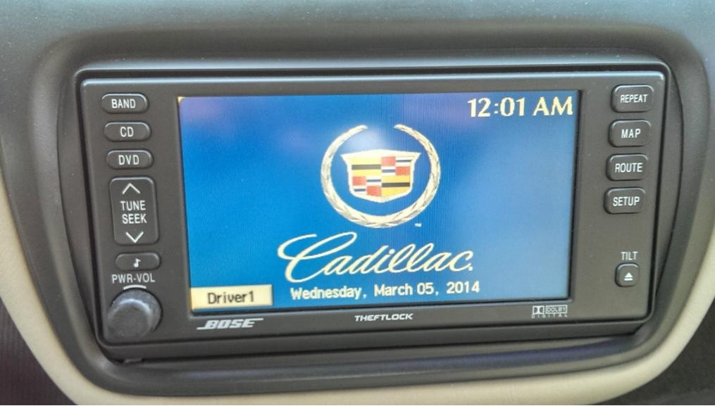 Автомагнитола с дисплеем и навигацией Cadillac DeVille  2003 4.6 Бензин Київ