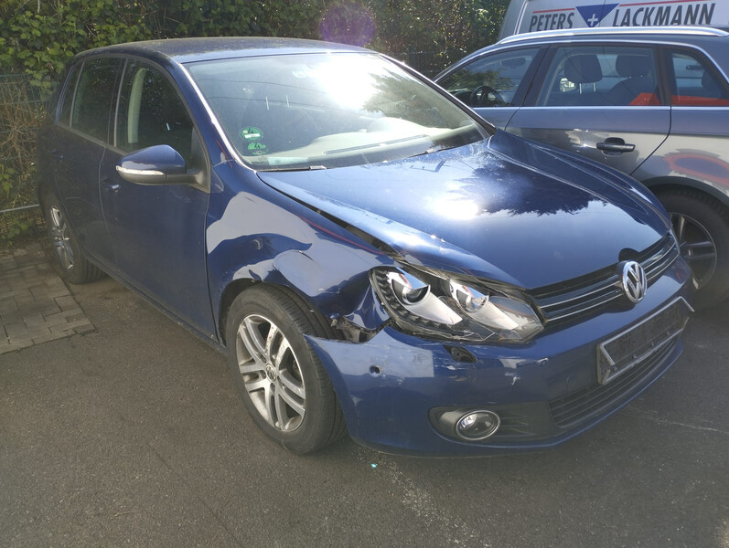 Крило переднє право Volkswagen Golf 6  2011 хетчбек 2.0 Дизель 