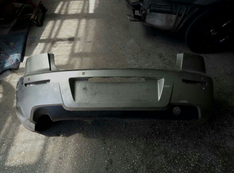 Бампер задний Mazda 3 2003 г.  1.6 л бензин Никополь