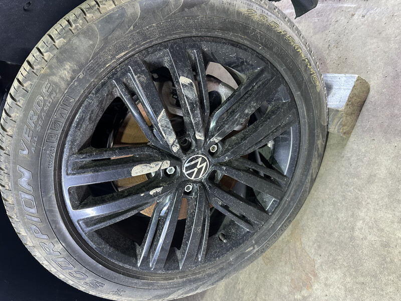 Диск литий Volkswagen Tiguan  2022 2.0 Бензин Київ