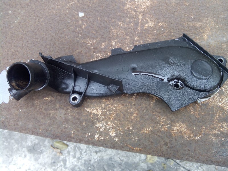 Кришка термостату 078 121 121К   Audi A6, Skoda Superb, Volkswagen Passat