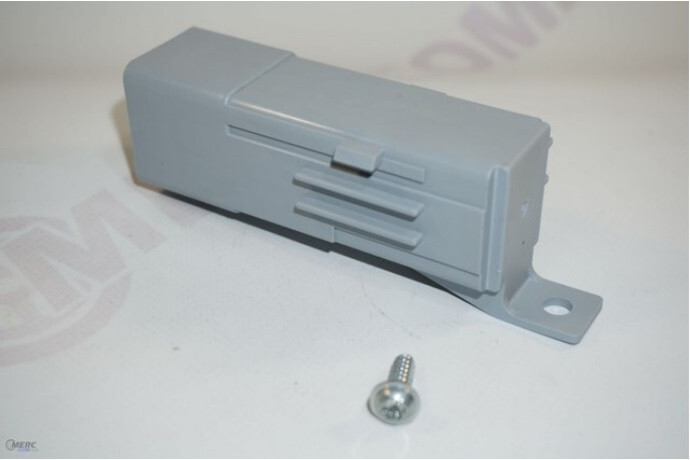 Реле вентилятора радиатора Mercedes-Benz Sprinter  2016 2.2 Дизель Тернополь