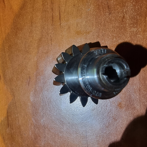 Капот 070903325B   Volkswagen T5 (Transporter), Volkswagen Touareg