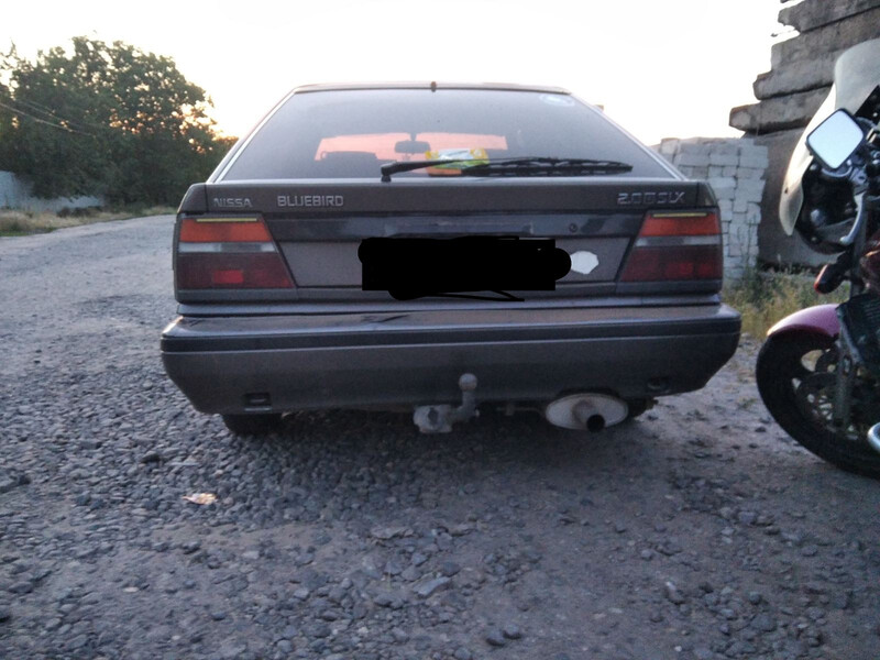 Задній бампер Nissan Bluebird  1989 хетчбек 2.0 Дизель 