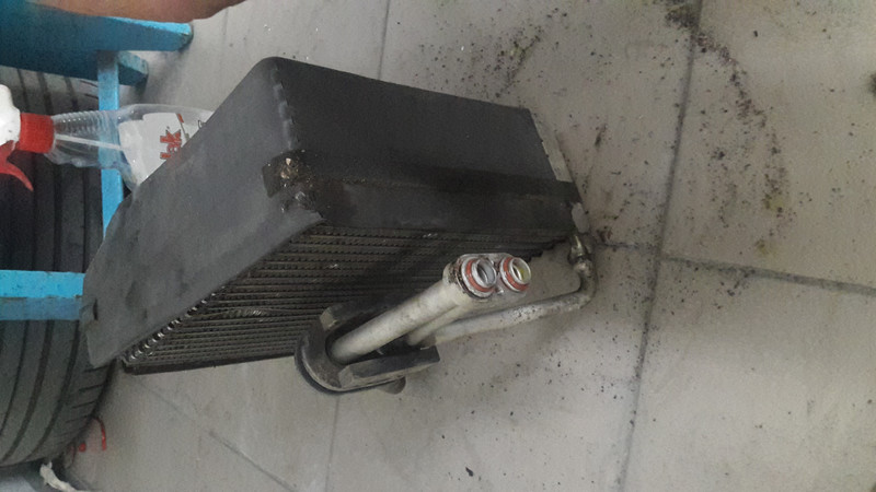 Охладитель Chevrolet Aveo T200  2004 1.5 Бензин 