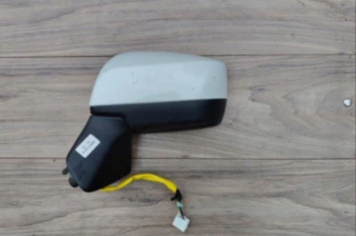 Левое зеркало без поворотника 9 пин Subaru Legacy 6  2017 2.0 Бензин Киев