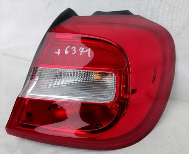 Задний стоп сигнал Mercedes-Benz GLA-Class  2018 2.0 Бензин 