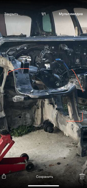 Четверть кузова передняя правая Volkswagen Touareg  2012 3.6 Бензин Киев