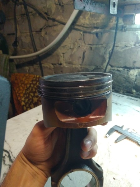 Поршень в сборе 95 V 64   Opel Omega