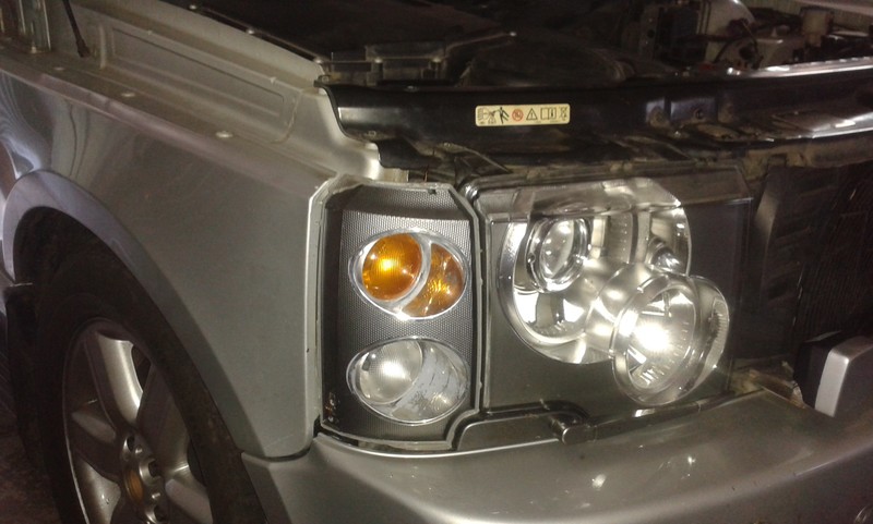 Поворотники возле фары передние 2 шт Land Rover Range Rover 2005 г.  5.0 л бензин Киев