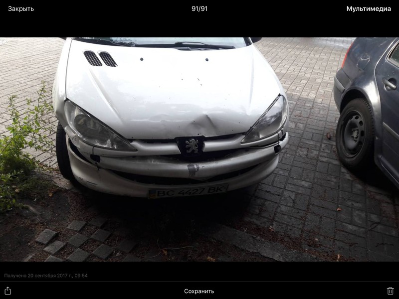 Капот Peugeot 206  2005 хэтчбек 1.4 Бензин Киев