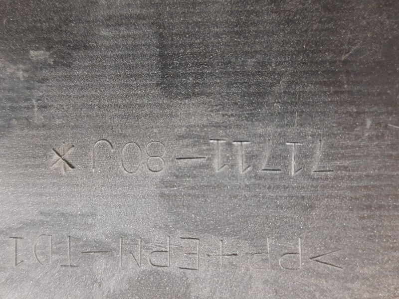 Бампер передний 71711-80J   Suzuki SX4