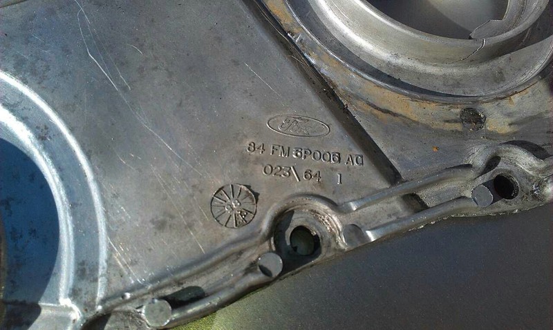 Кришка Ford Escort 1985 г.  1.6 л бензин Львов