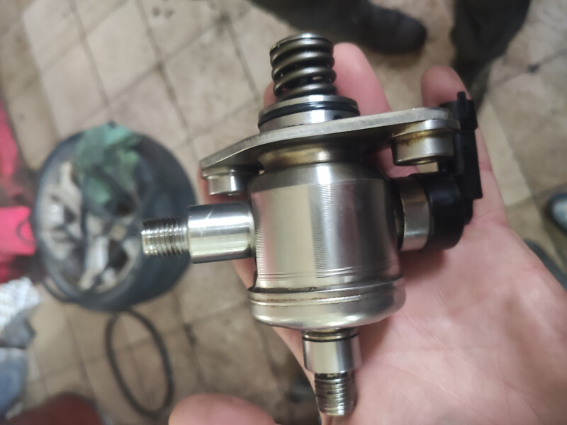 ТНВД Chevrolet Captiva 2012 р.  3.0 л бензин Броди